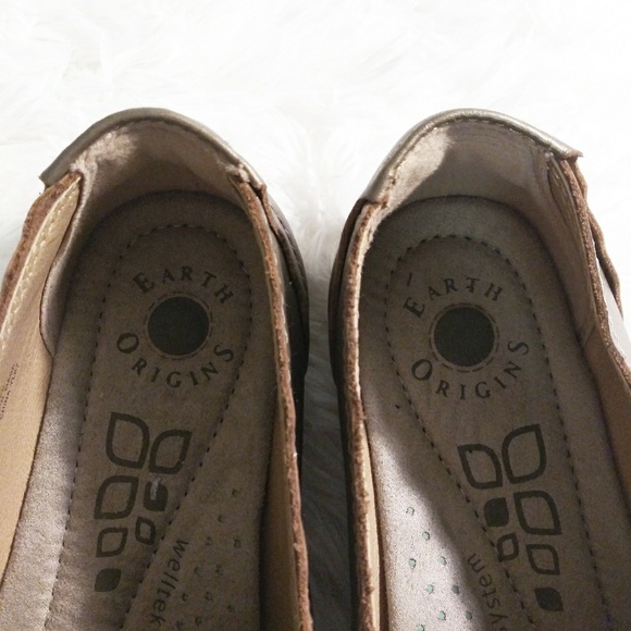 Earth Origins Perforated Leather 6.5 - Picture 4 of 7
